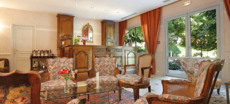 美岸酒店(Hôtel Beau Rivage Condrieu)图片