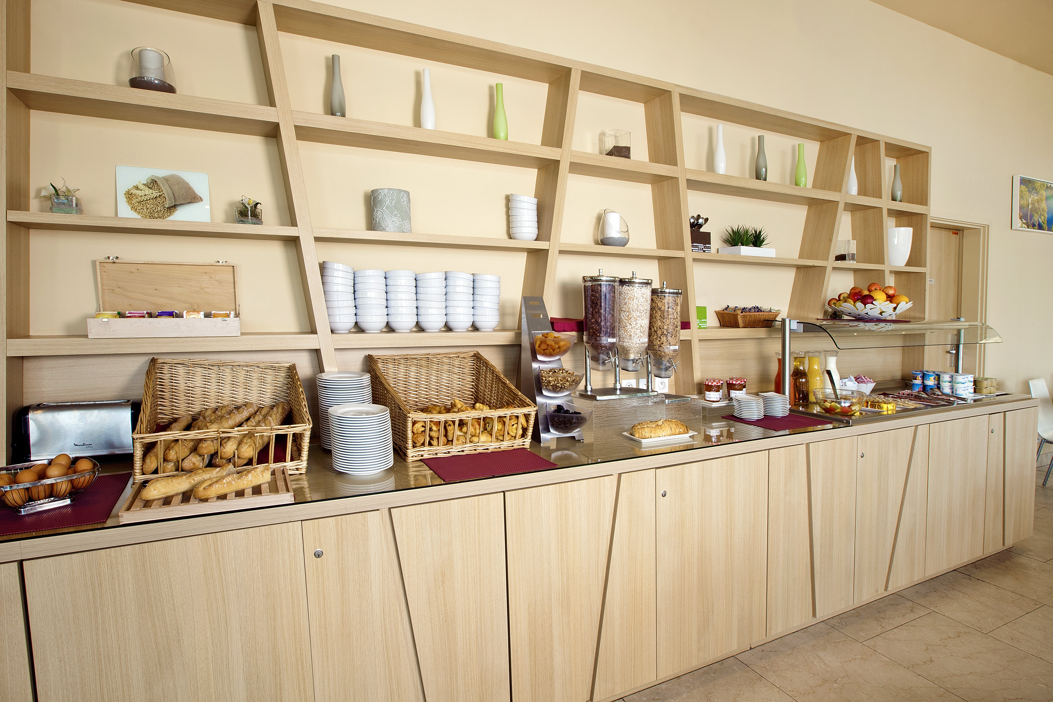 Zenitude Hôtel Résidences Marseille Saint-Charles Over view