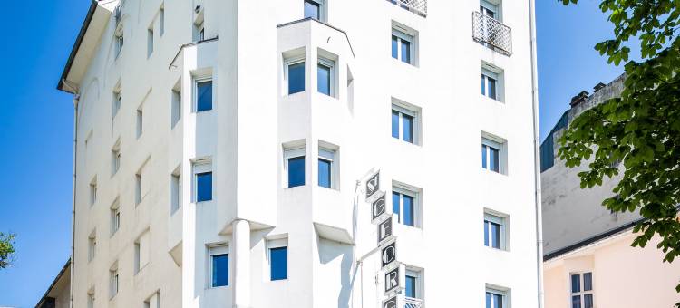 卢尔德比利牛斯圣乔治酒店(Hotel Saint Georges Lourdes Pyrenees)图片