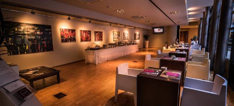 戴勒艺术设计酒店(DelleArti Design Hotel)图片