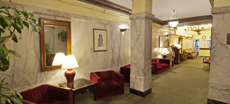 阿依达酒店(Aida Plaza Hotel)图片