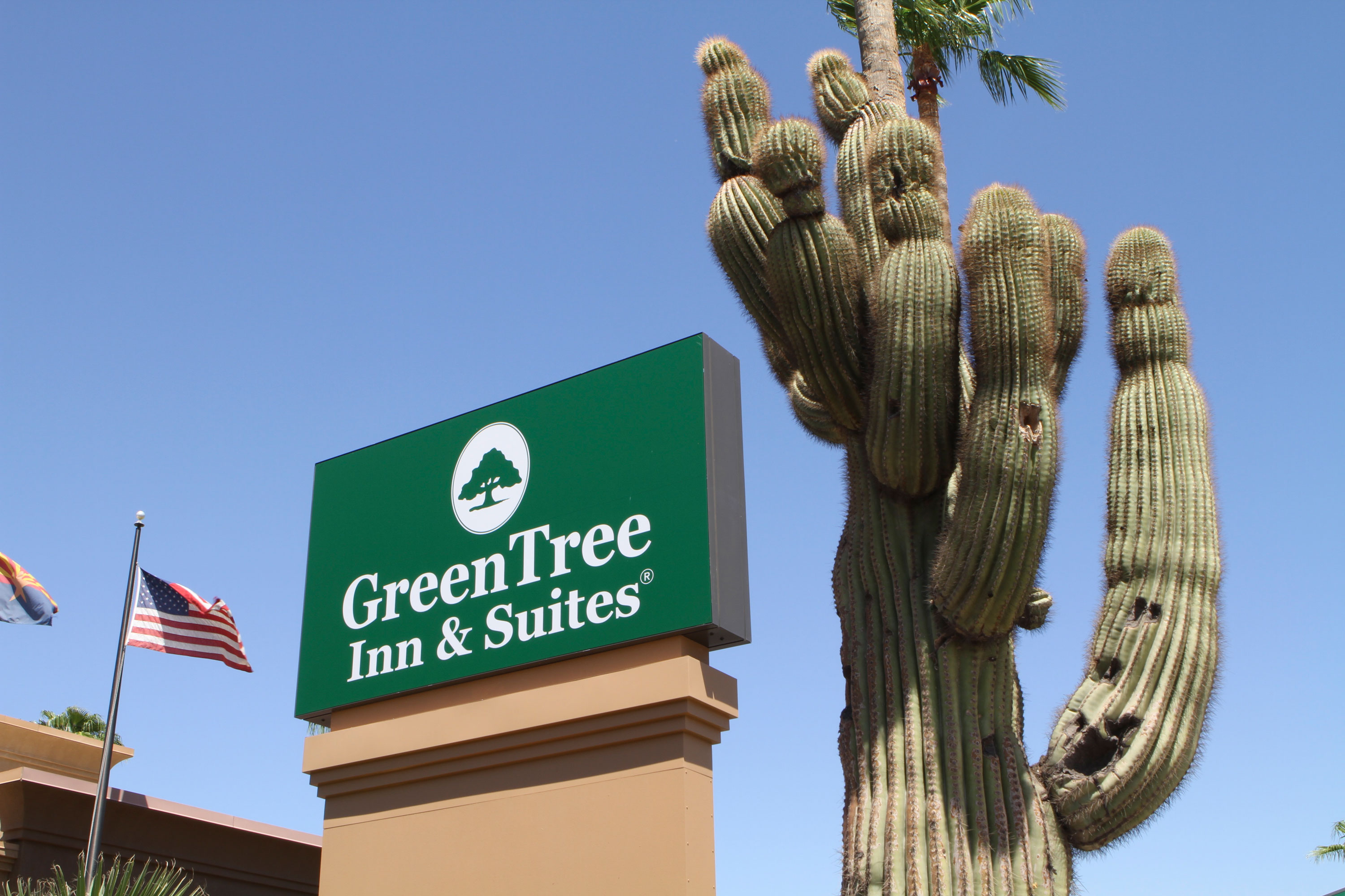 GreenTree Inn & Suites Phoenix Sky HarborOver view