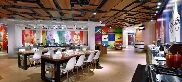 贾巴贝卡芝卡朗菲芙酒店(Favehotel Jababeka Cikarang)图片