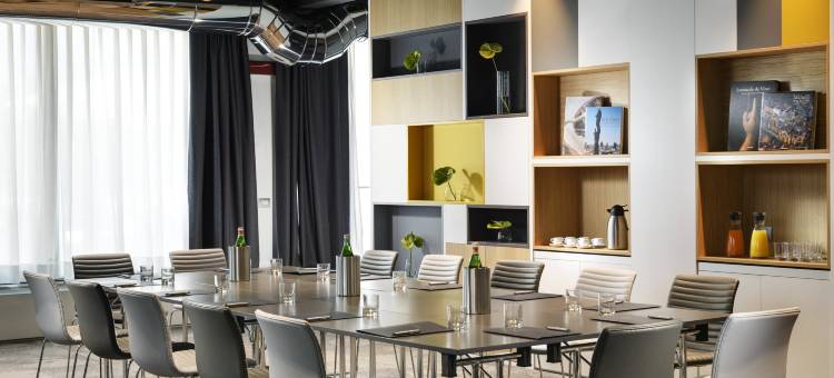 乌纳酒店米兰 1 号法义公寓式酒店(UNA Hotels The One Milano Hotel & Residence)图片