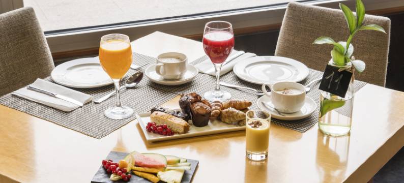 伊鲁尼阿尔卡拉北部酒店(Ilunion Alcalá Norte)图片