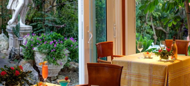 棕榈皇家酒店(Royal Palms Hotel)图片