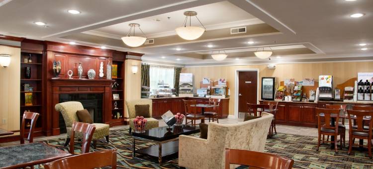 Holiday Inn Express & Suites Florence I-95 @ Hwy 327图片