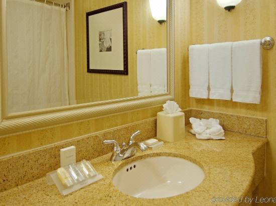 Hilton Garden Inn Richmond Innsbrook Hotel Reviews And Room Rates