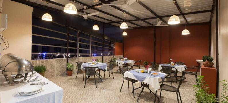 金斯顿公园茹帕酒店(Hotel Kingston Park Near Ganga Ram Hospital - Free Parking)图片