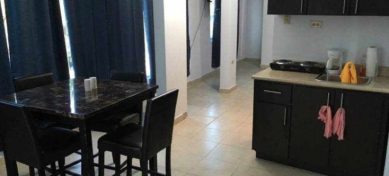 阿雷西博681海洋驱动器的大西洋窗口(Ventana Al Atlantico at Arecibo 681 Ocean Drive)图片