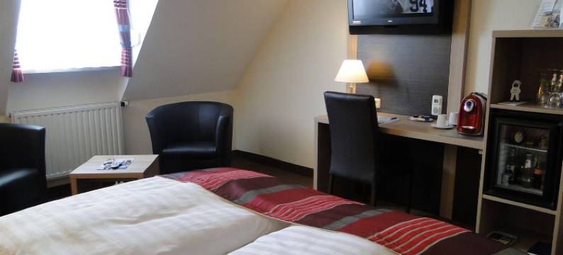 伦山之地酒店(Hotel Rhöner Land Garni - Bed & Breakfast)图片