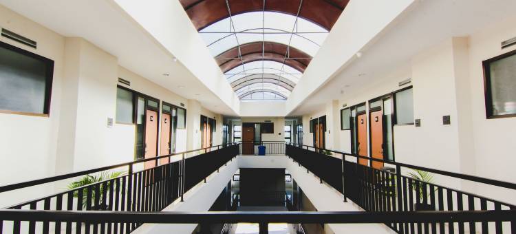 D'帕拉贡夏日酒店(D'Paragon Sumber)图片