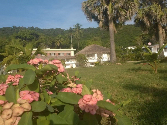 艾尔奎梅多酒店