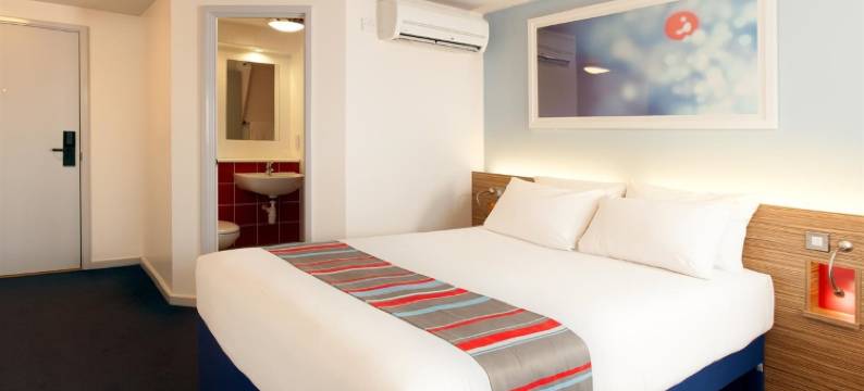 森伯里M3旅屋酒店(Travelodge Sunbury M3)图片