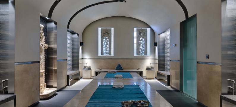 阿尔布斯坦酒店(Hotel Al Bustan)图片