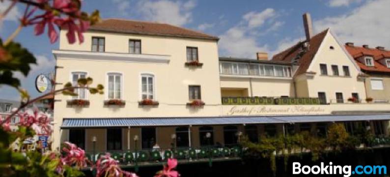 科林胡伯加斯特霍夫酒店(Gästehaus Klinglhuber)图片