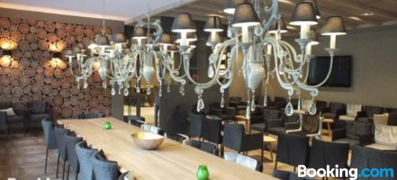 瓦亚蒙多乌法利兹酒店(Vayamundo Houffalize)图片