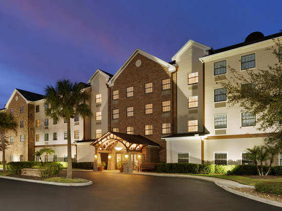 布兰登-坦帕东部洲际Staybridge Suites酒店
