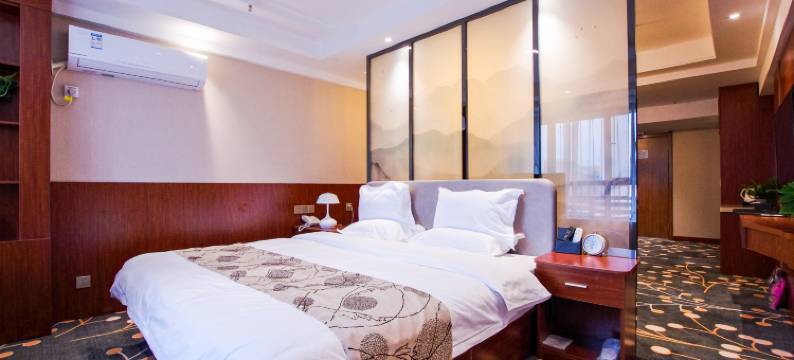 顺航酒店(郑州新郑国际机场锦荣悦汇城店)图片