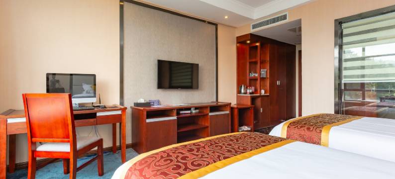 普安森林温泉酒店图片