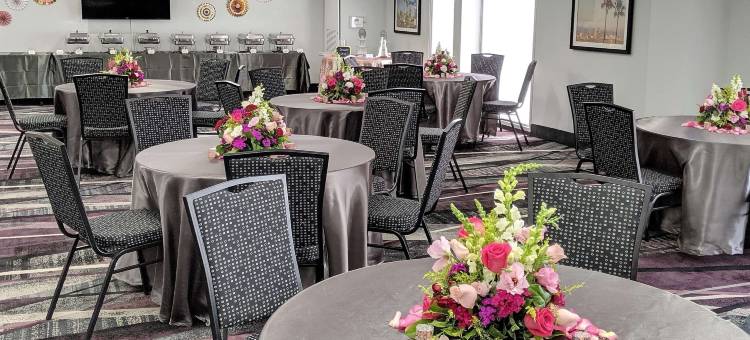 贝斯特韦斯特优质商务优质酒店(Best Western Plus Commerce Hotel)图片