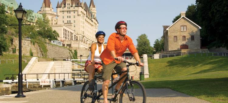 渥太华市中心精品艾克酒店(Arc the Hotel Ottawa)图片