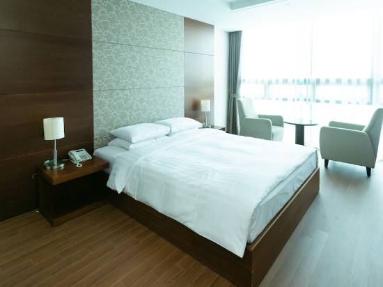 釜山日落商務酒店