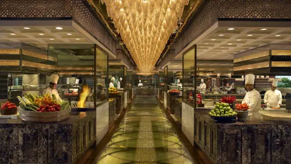 豪華