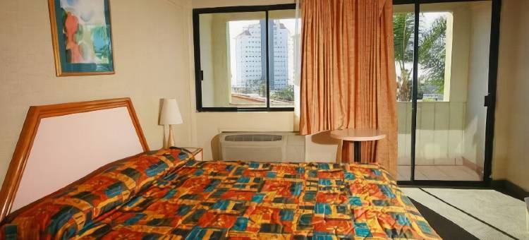 罗萨里托海洋旅馆(Del Mar Inn Rosarito)图片