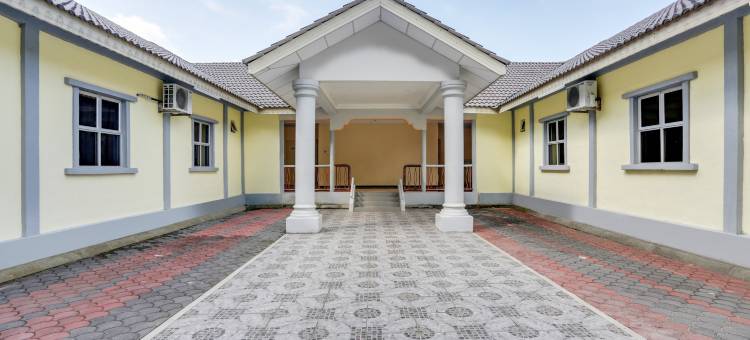 OYO 89660 Raudhah 旅馆(OYO 89660 Raudhah Inn Hotel)图片