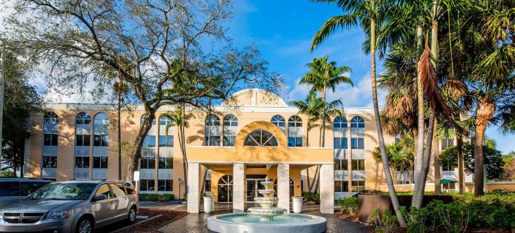 劳德代尔堡塔玛拉克拉昆塔温德姆套房酒店(La Quinta Inn & Suites by Wyndham Fort Lauderdale Tamarac)图片