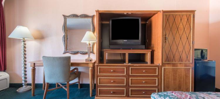 劳顿骑士旅馆(Castle Inn & Suites by OYO Lawton)图片