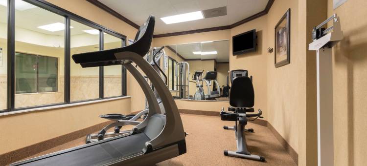 Big Country Hotel & Suites, SureStay Collection by BW图片