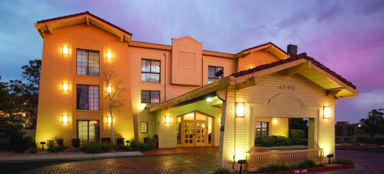 圣达菲拉昆塔温德姆酒店(La Quinta Inn by Wyndham Santa Fe)图片