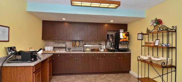 利夫奥克 I-10 283 号出口凯艺套房酒店(Quality Inn & Suites Live Oak I-10 Exit 283)图片