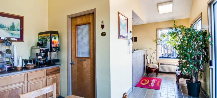 马里昂 I-81 伊克诺旅馆(Econo Lodge Marion I-81)图片