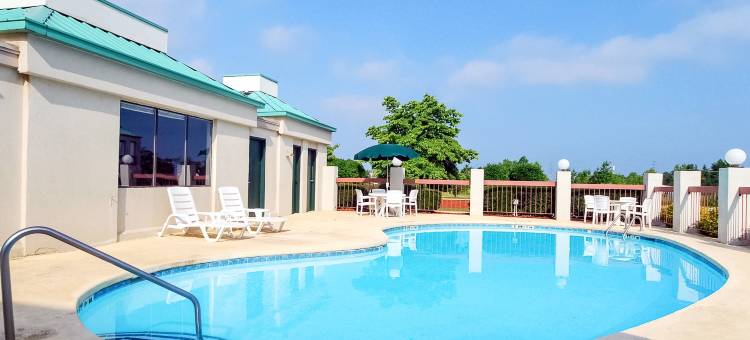 品质酒店辛普森维尔-格林维尔(Quality Inn Simpsonville-Greenville)图片