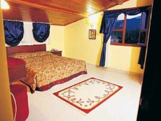 Deja Vu Hotel Hotel Reviews And Room Rates Trip Com