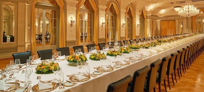 伯尔尼贝耶乌尔宫酒店(Bellevue Palace)图片