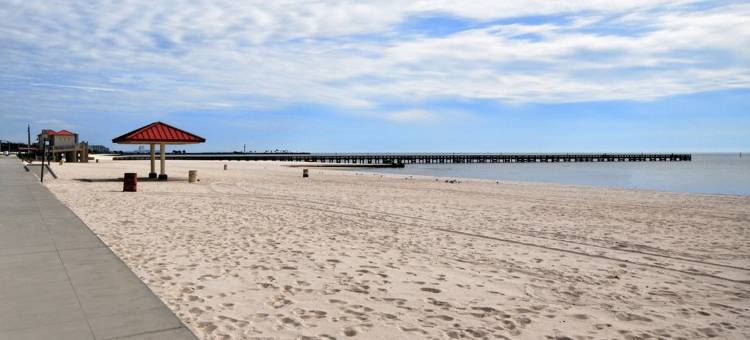 比洛克西海滩品质酒店(Quality Inn Biloxi Beach)图片