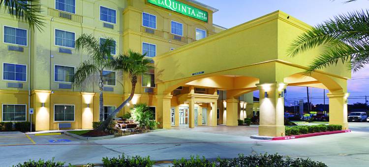 休斯顿钱诺夫拉昆塔温德姆套房酒店(La Quinta Inn & Suites by Wyndham Houston Channelview)图片