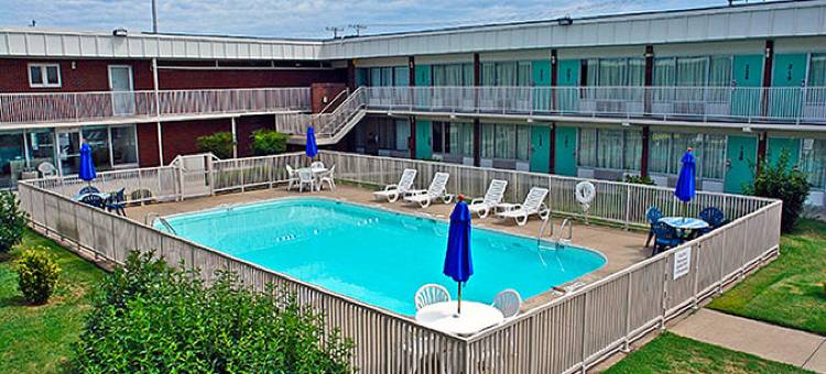 帕迪尤卡西 I-24 伊克诺郊外小屋(Econo Lodge Paducah West I-24)图片