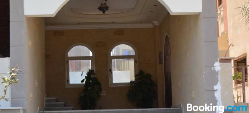 赫尔格达精英套房酒店(Elite Suites Hurghada)图片