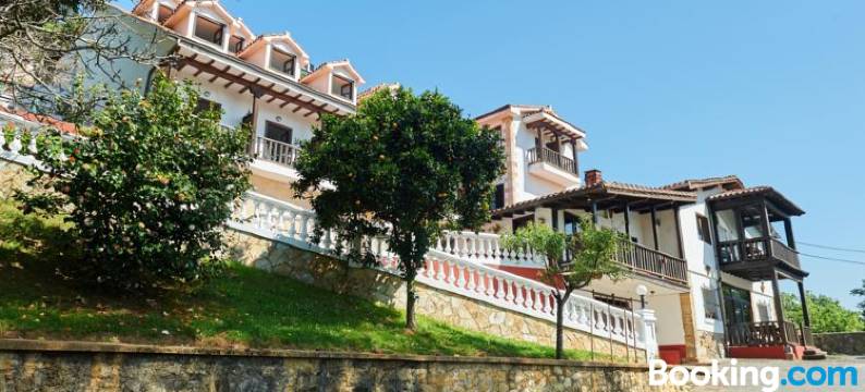 索拉托尔酒店(Hotel Solatorre)图片