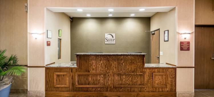 罗德威套房旅馆(Rodeway Inn & Suites)图片