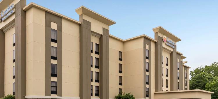 机场舒适套房酒店(Comfort Inn & Suites Airport)图片