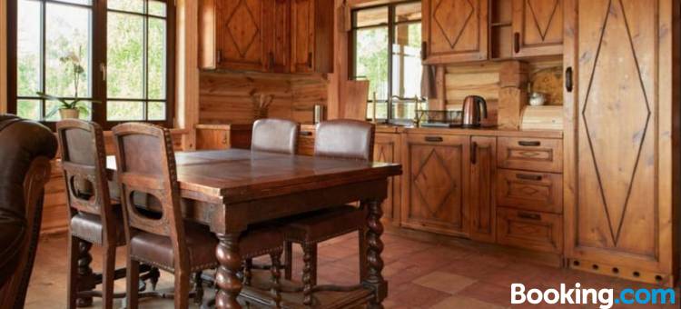 Namelis šalia Vynuogyno图片