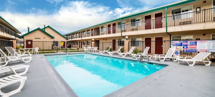 明登凯艺套房酒店(Quality Inn & Suites Minden)图片