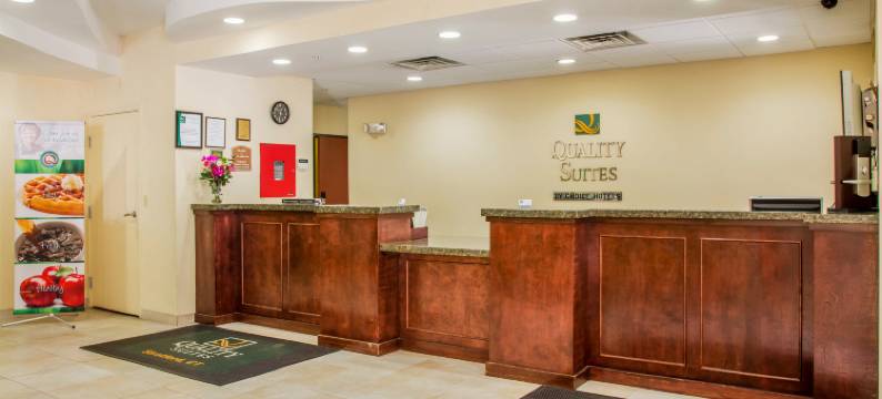 品质套房酒店(Quality Suites)图片