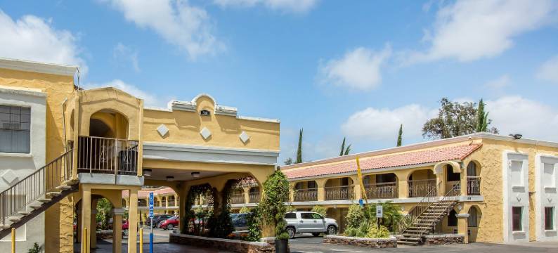 圣迭戈东/埃尔卡洪豪生酒店(El Cajon San Diego East)图片